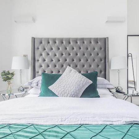 Elegant Apartment Milton Keynes Luaran gambar